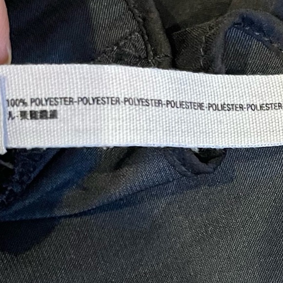 AV: Intimately Free People Black Lace Camisole Sz S per measurements No size tag - Picture 7 of 8